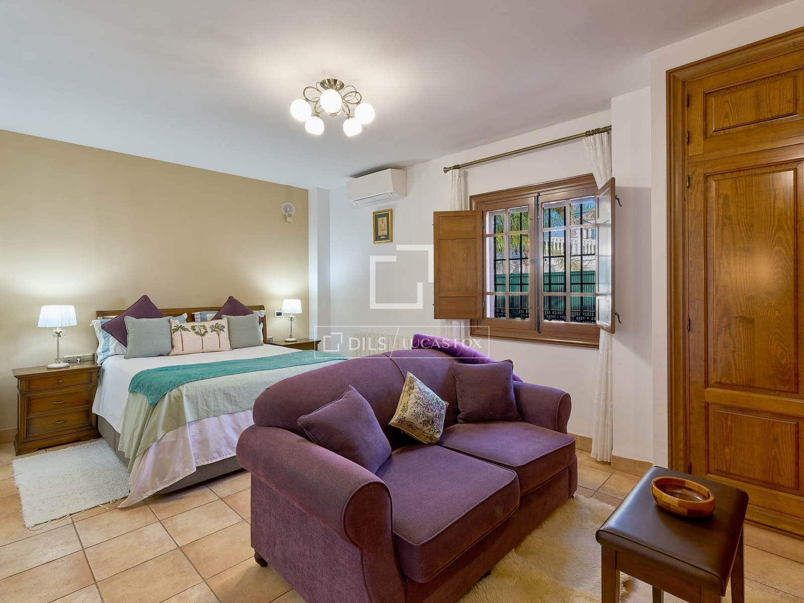 9 chambre Villa/Maison à vendre à Torre del Mar avec piscine garage - 1 495 000 € (Ref: 9548927)