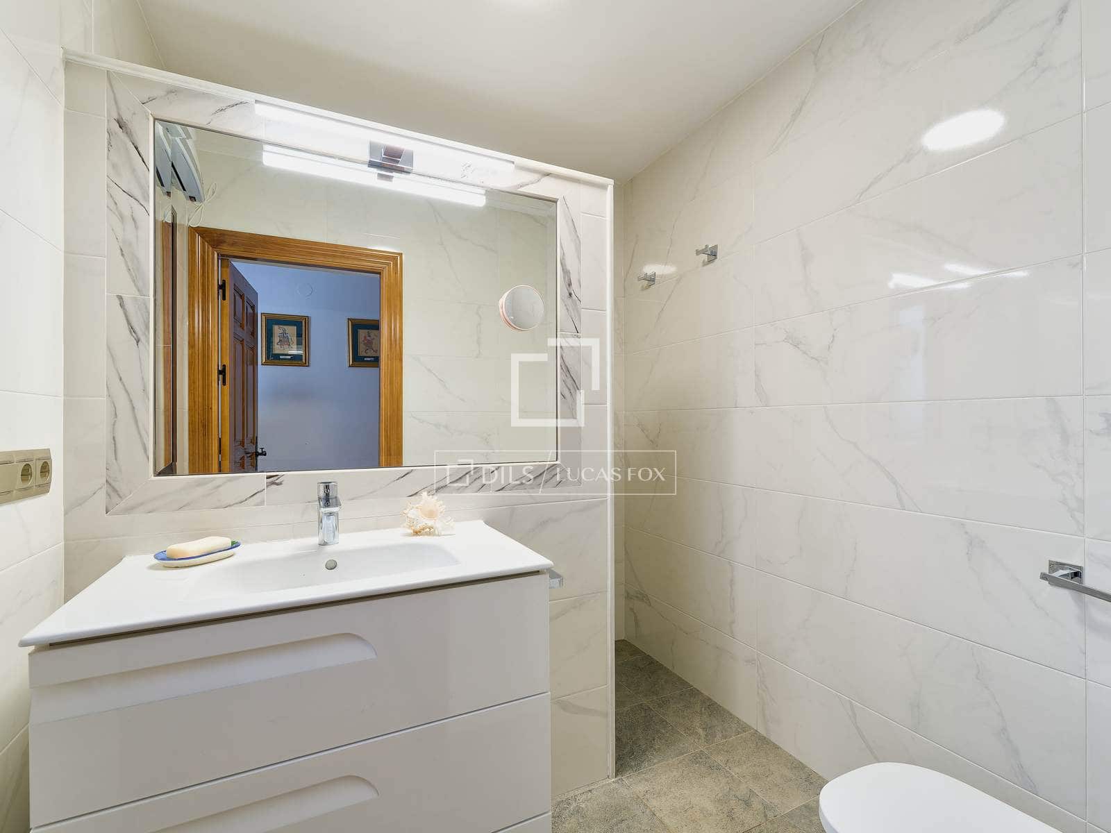 9 chambre Villa/Maison à vendre à Torre del Mar avec piscine garage - 1 495 000 € (Ref: 9548927)