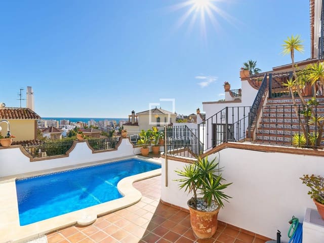 9 chambre Villa/Maison à vendre à Torre del Mar, Vélez-Málaga avec piscine garage - 1 495 000 € (Ref: 9548927)