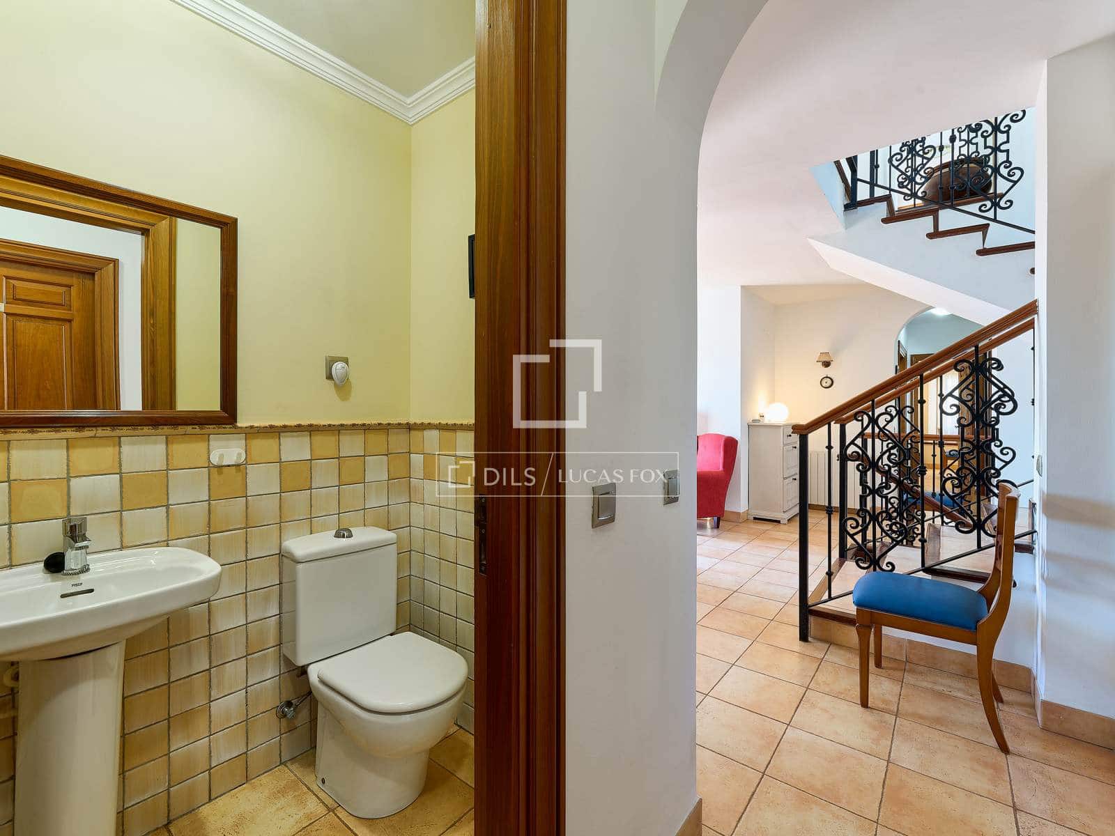 9 chambre Villa/Maison à vendre à Torre del Mar avec piscine garage - 1 495 000 € (Ref: 9548927)