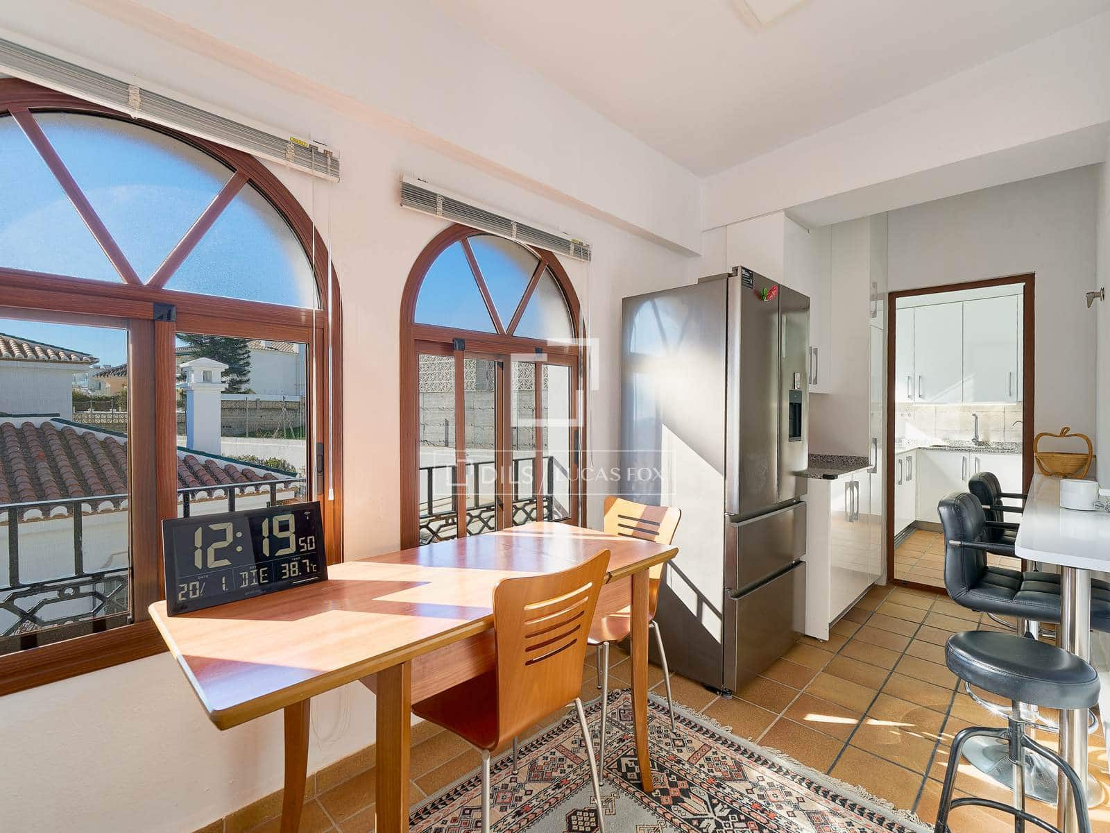 9 chambre Villa/Maison à vendre à Torre del Mar avec piscine garage - 1 495 000 € (Ref: 9548927)