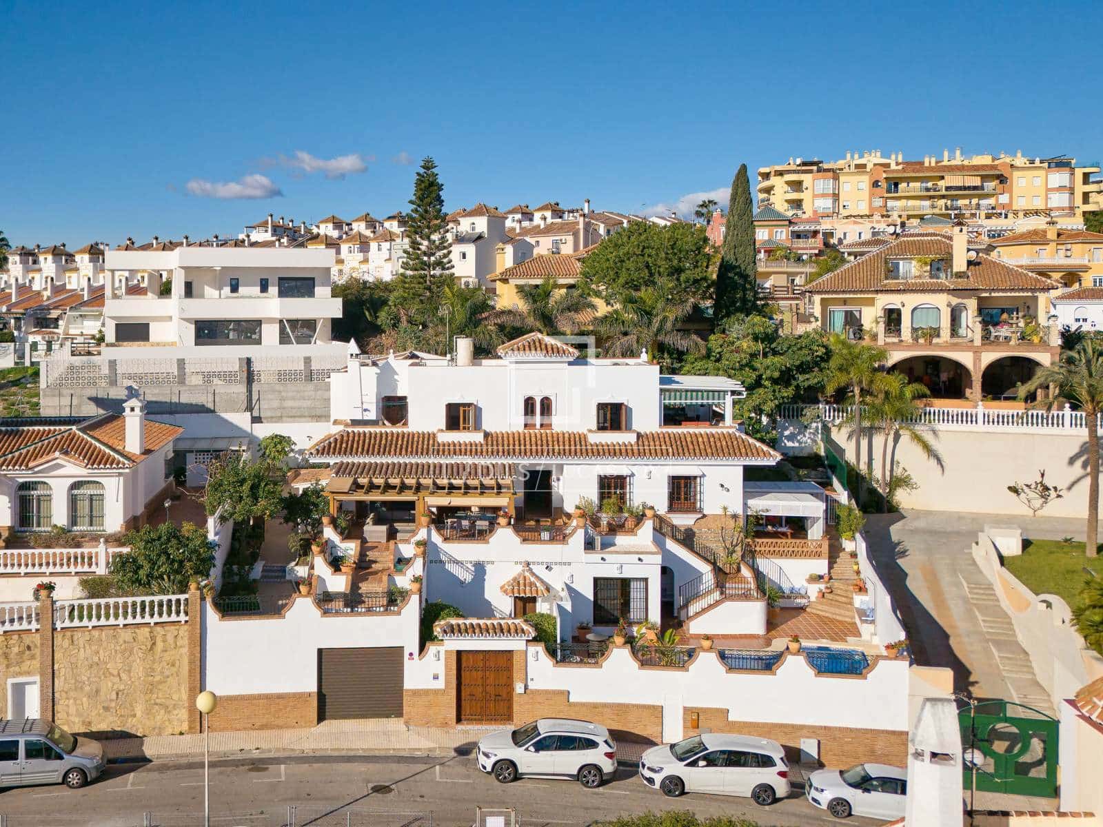 9 chambre Villa/Maison à vendre à Torre del Mar avec piscine garage - 1 495 000 € (Ref: 9548927)