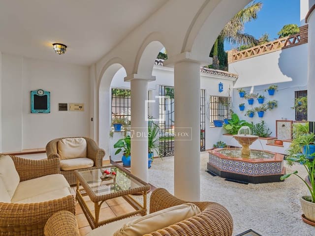 9 bedroom Villa for sale in Torre del Mar, Vélez-Málaga with pool garage - € 1,495,000 (Ref: 9548927)