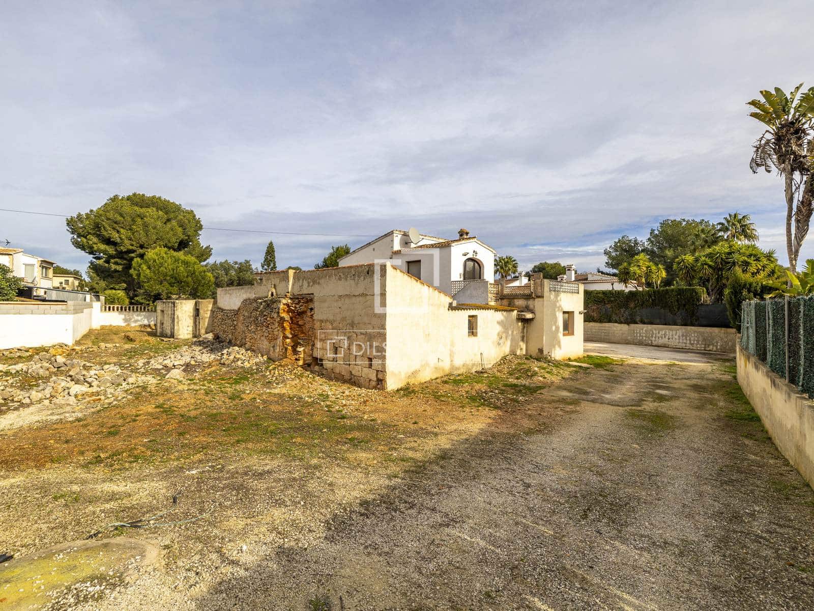 3 soveværelse Villa til salg i Javea / Xabia med swimmingpool garage - € 690.000 (Ref: 9549886)