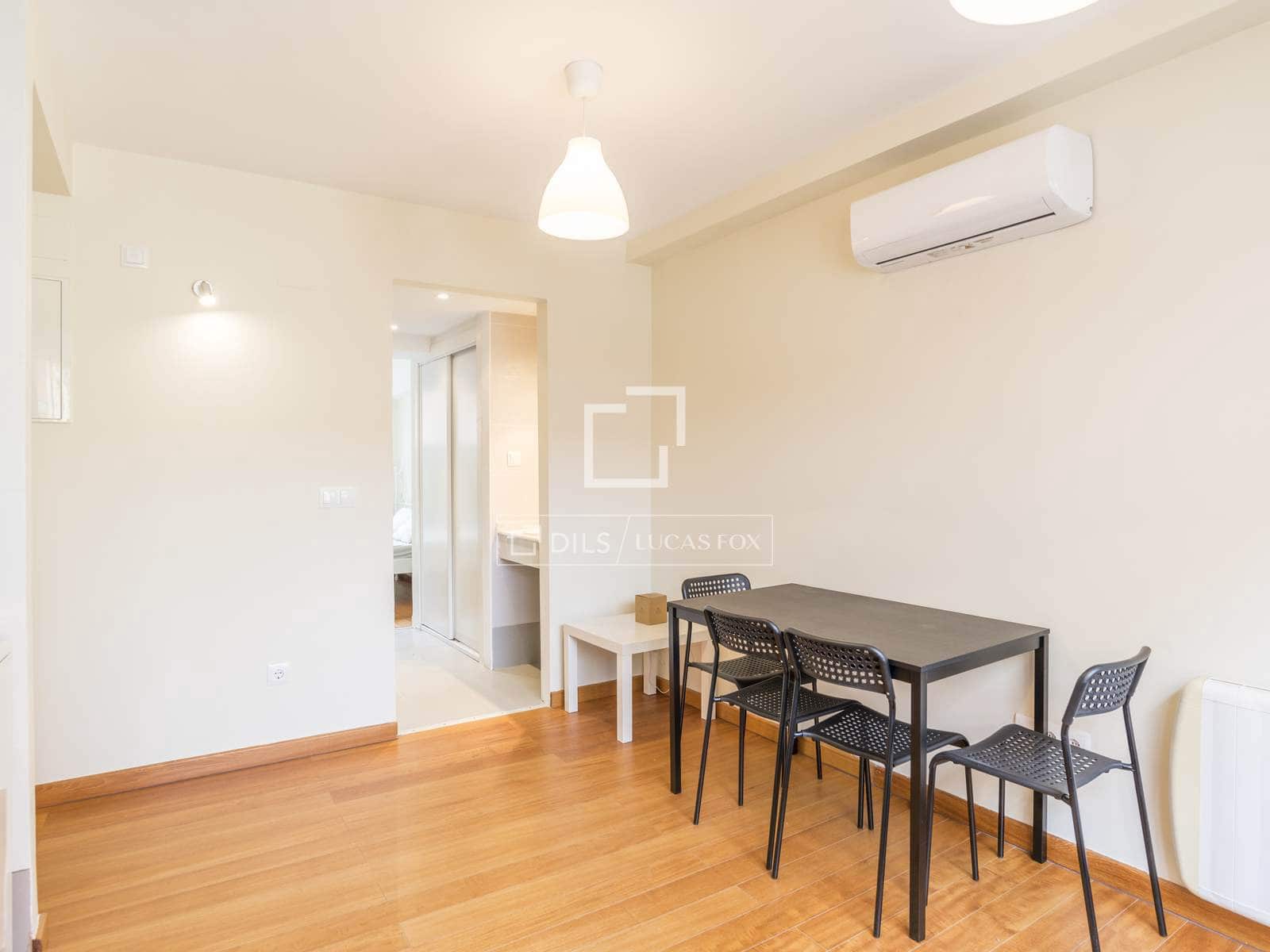 1 soveværelse Lejlighed til leje i Madrid by med garage - € 1.400 (Ref: 9549888)