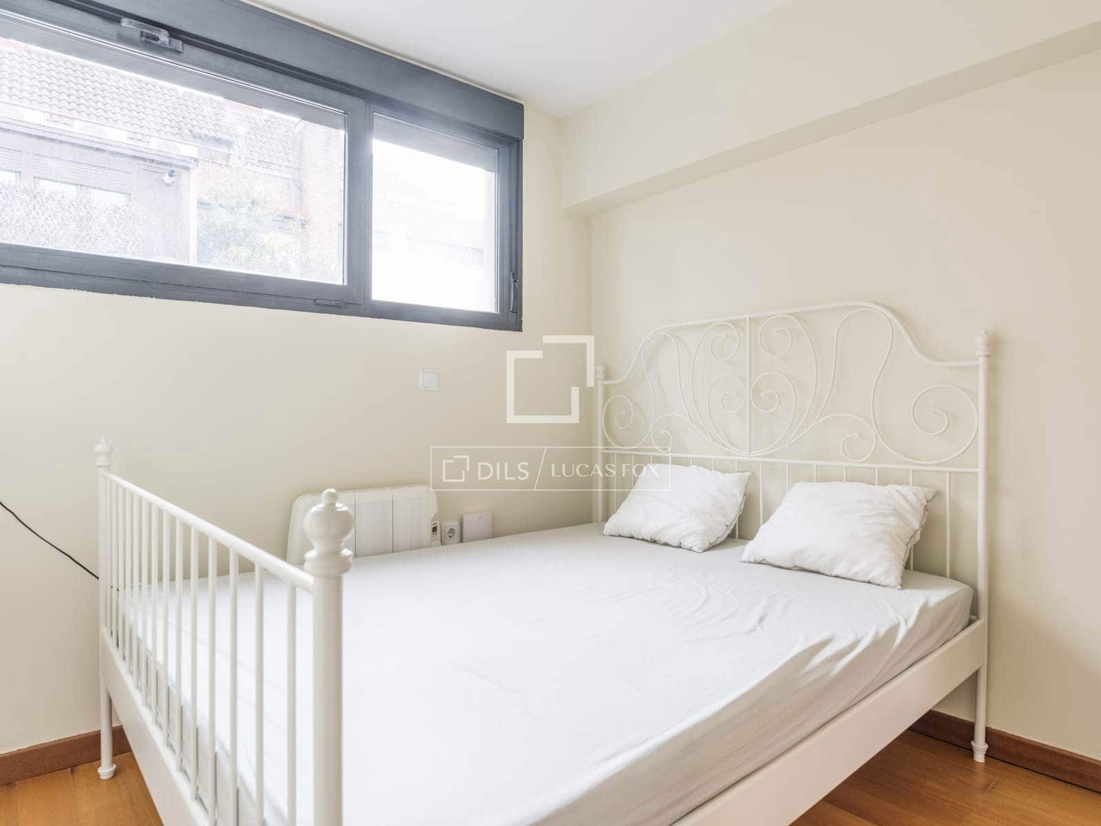 1 soveværelse Lejlighed til leje i Madrid by med garage - € 1.400 (Ref: 9549888)