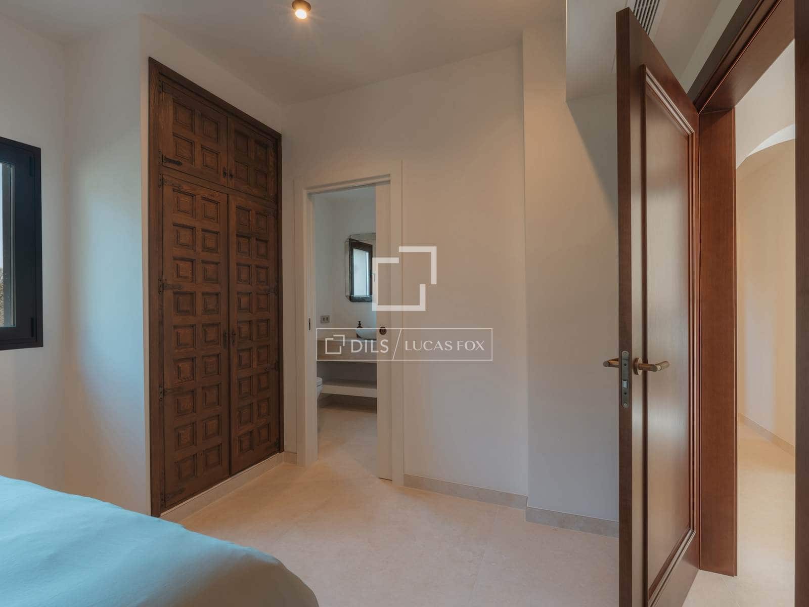 5 bedroom Villa for sale in Javea / Xabia with pool garage - € 2,225,000 (Ref: 9550058)