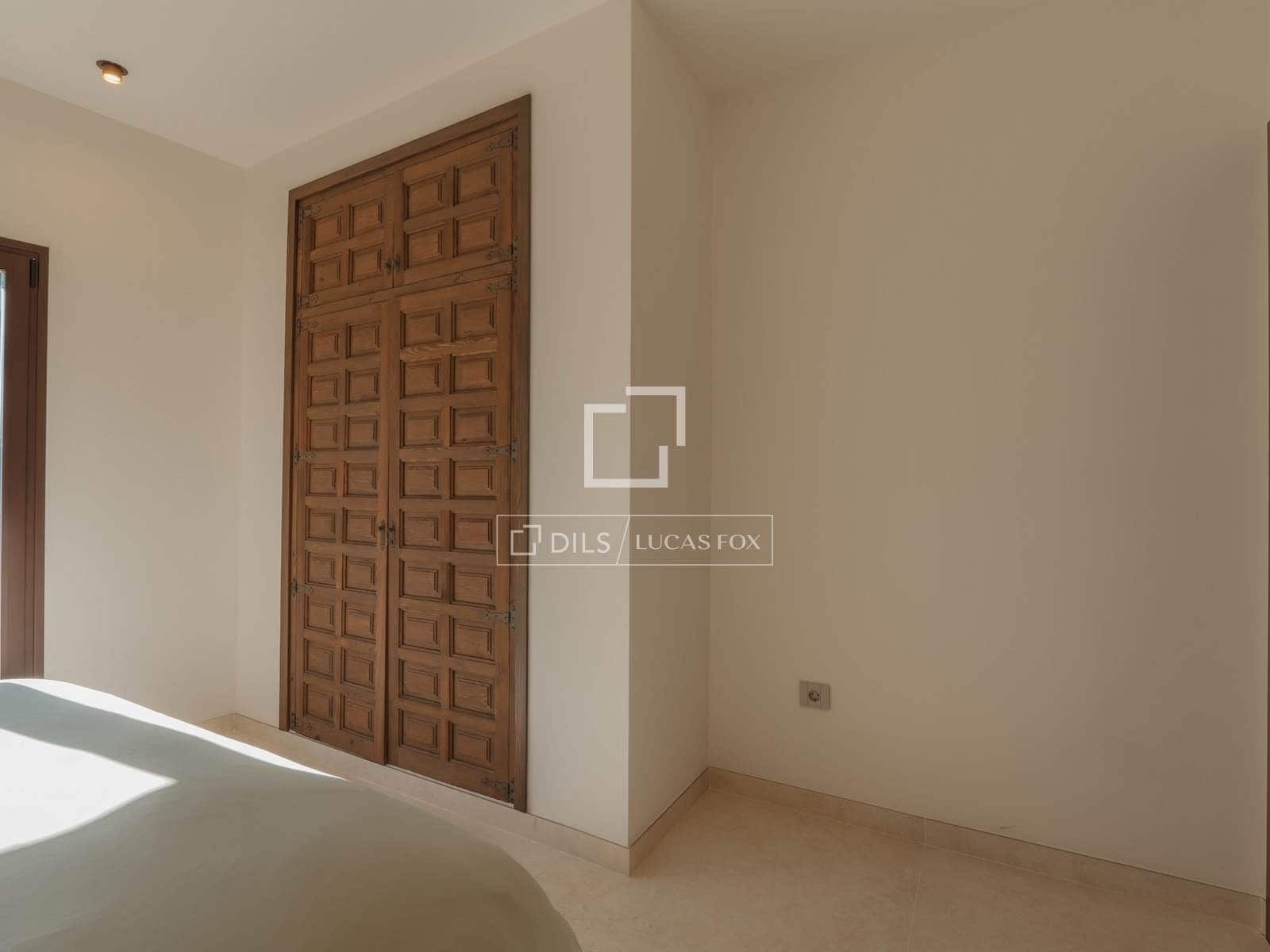 5 bedroom Villa for sale in Javea / Xabia with pool garage - € 2,225,000 (Ref: 9550058)