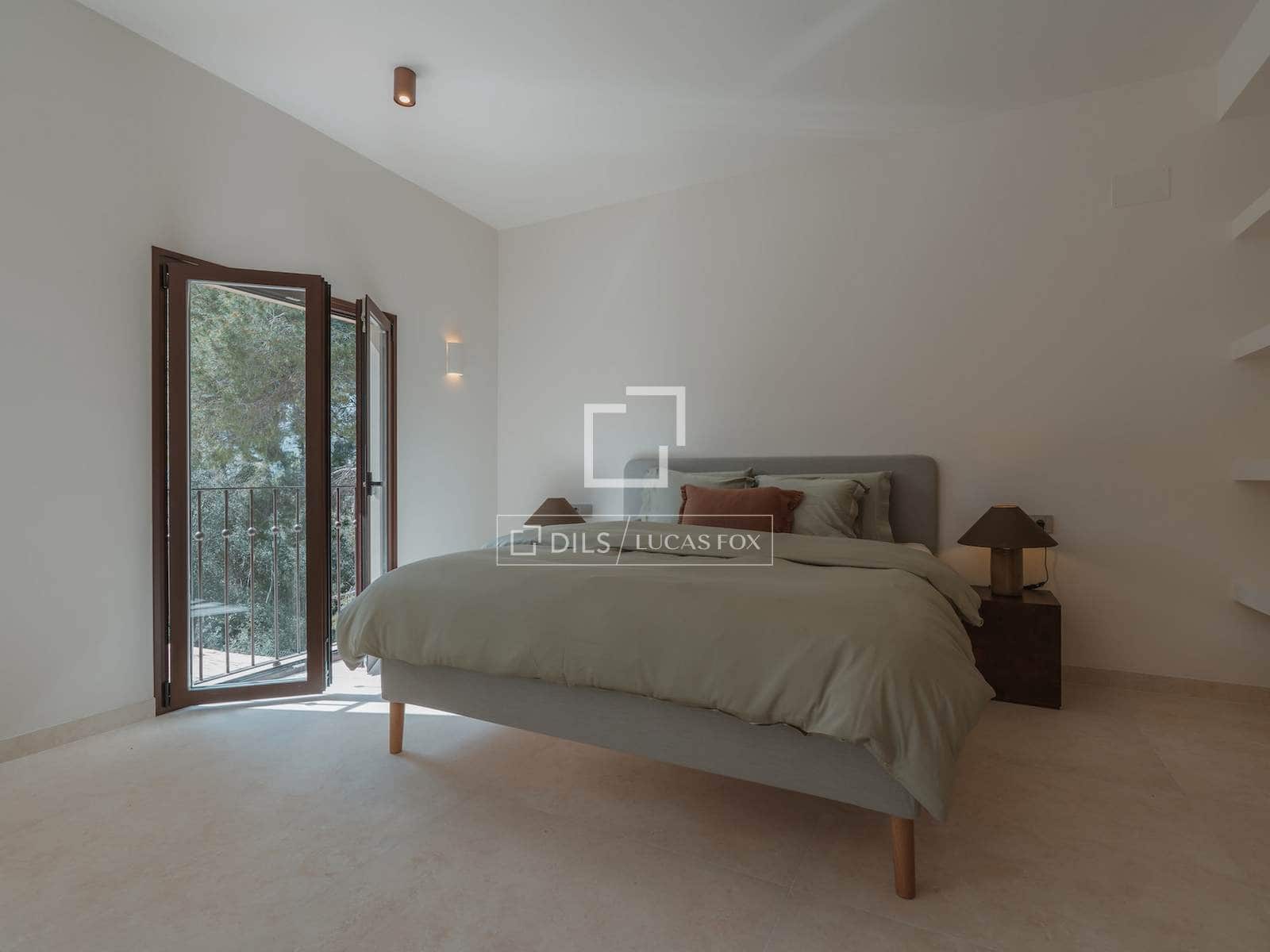 5 bedroom Villa for sale in Javea / Xabia with pool garage - € 2,225,000 (Ref: 9550058)