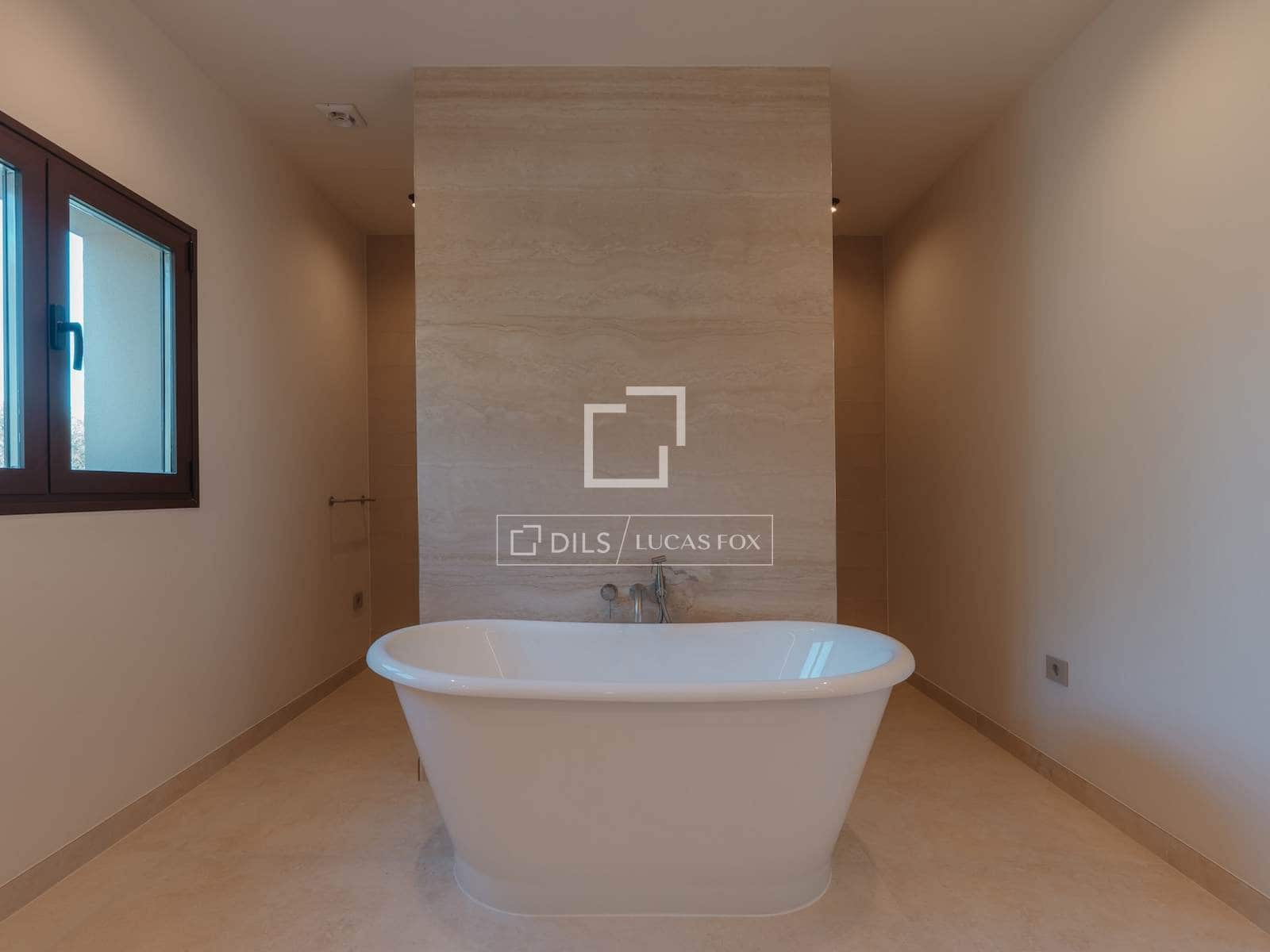 5 bedroom Villa for sale in Javea / Xabia with pool garage - € 2,225,000 (Ref: 9550058)