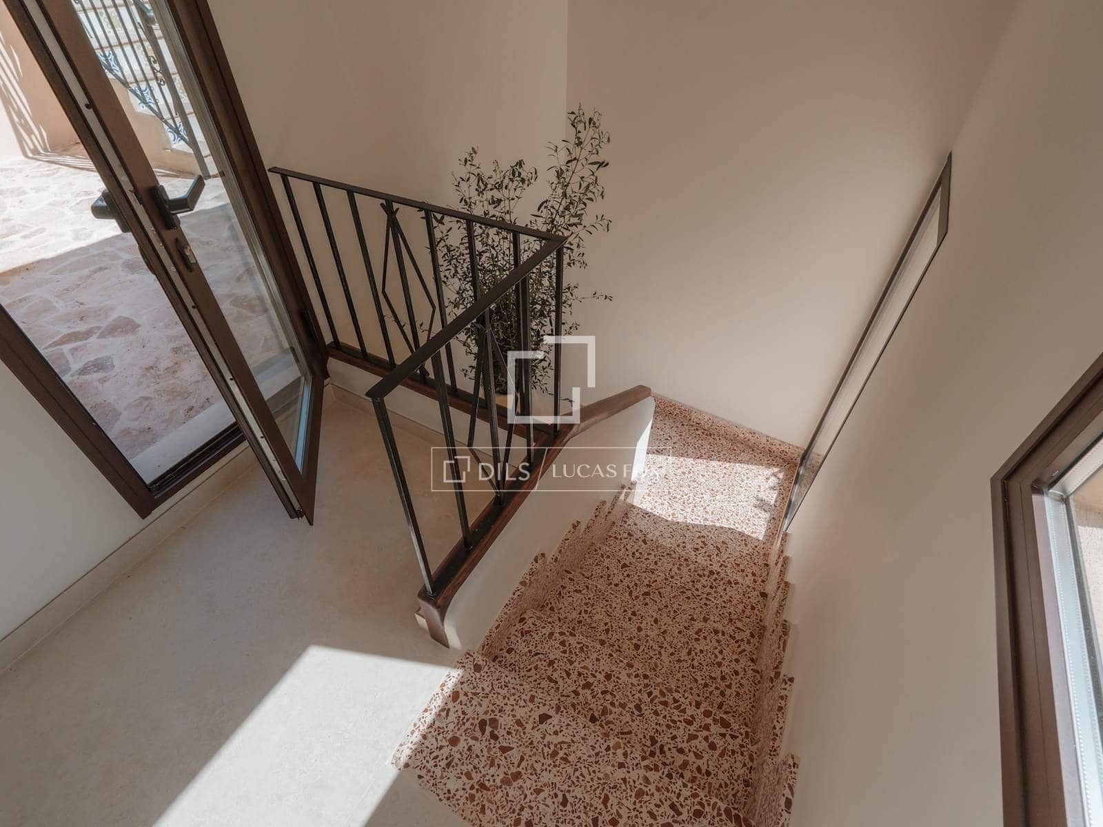 5 bedroom Villa for sale in Javea / Xabia with pool garage - € 2,225,000 (Ref: 9550058)