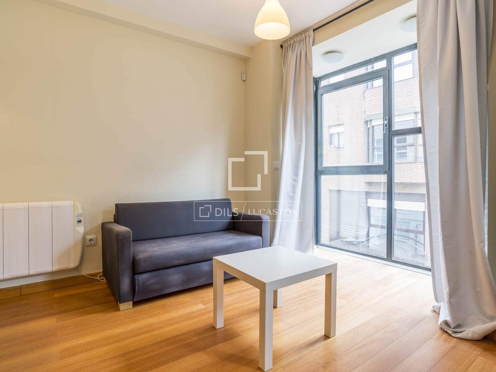 1 soveværelse Lejlighed til leje i Madrid by med garage - € 1.400 (Ref: 9550059)