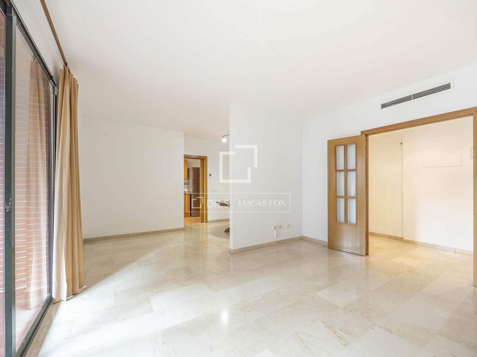 3 sypialnia Apartament do wynajęcia w Miasto Walencja z garażem - 1 800 € (Ref: 9550062)