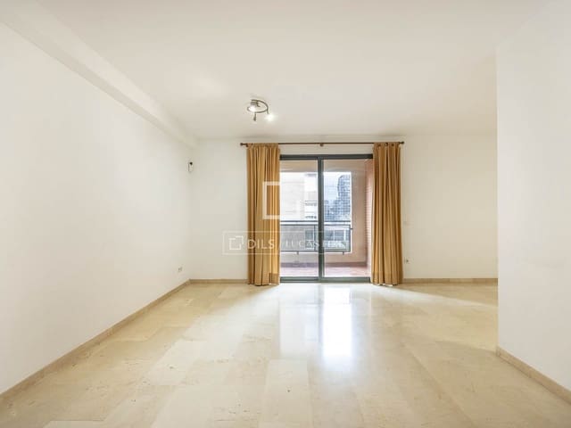 3 sypialnia Apartament do wynajęcia w Miasto Walencja z garażem - 1 800 € (Ref: 9550062)