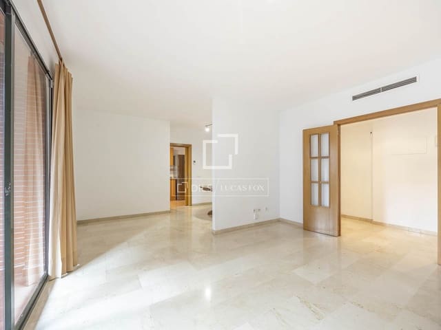 3 sypialnia Apartament do wynajęcia w Miasto Walencja z garażem - 1 800 € (Ref: 9550062)