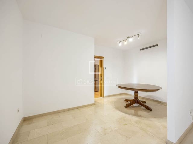 3 sypialnia Apartament do wynajęcia w Miasto Walencja z garażem - 1 800 € (Ref: 9550062)