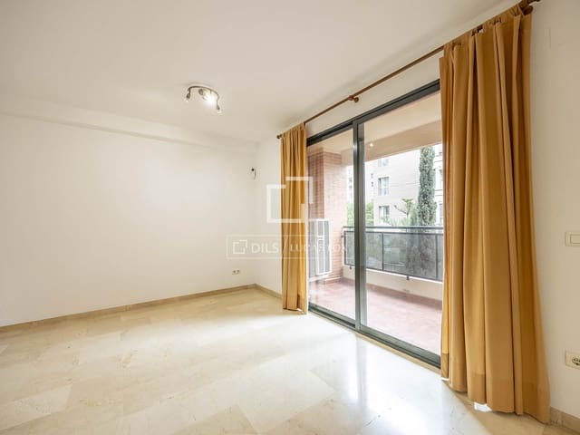 3 sypialnia Apartament do wynajęcia w Miasto Walencja z garażem - 1 800 € (Ref: 9550062)