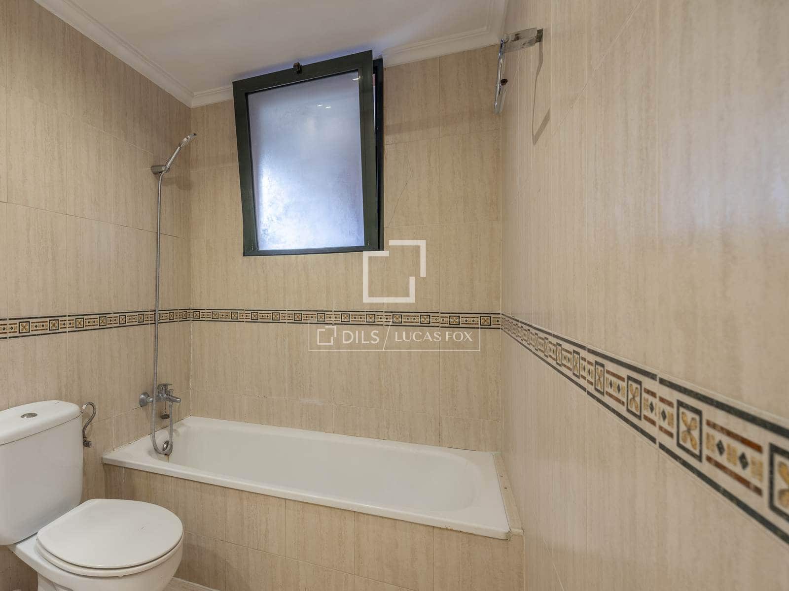 3 sypialnia Apartament do wynajęcia w Miasto Walencja z garażem - 1 800 € (Ref: 9550062)