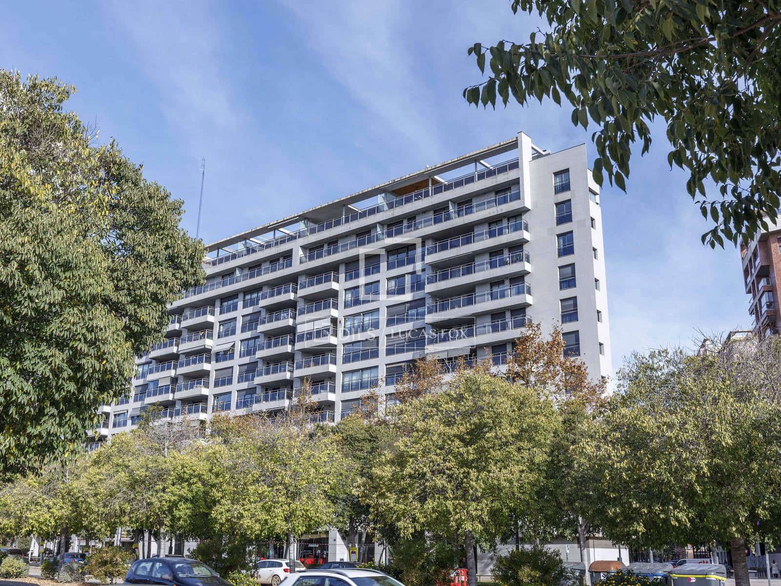 3 sypialnia Apartament do wynajęcia w Miasto Walencja z garażem - 1 800 € (Ref: 9550062)