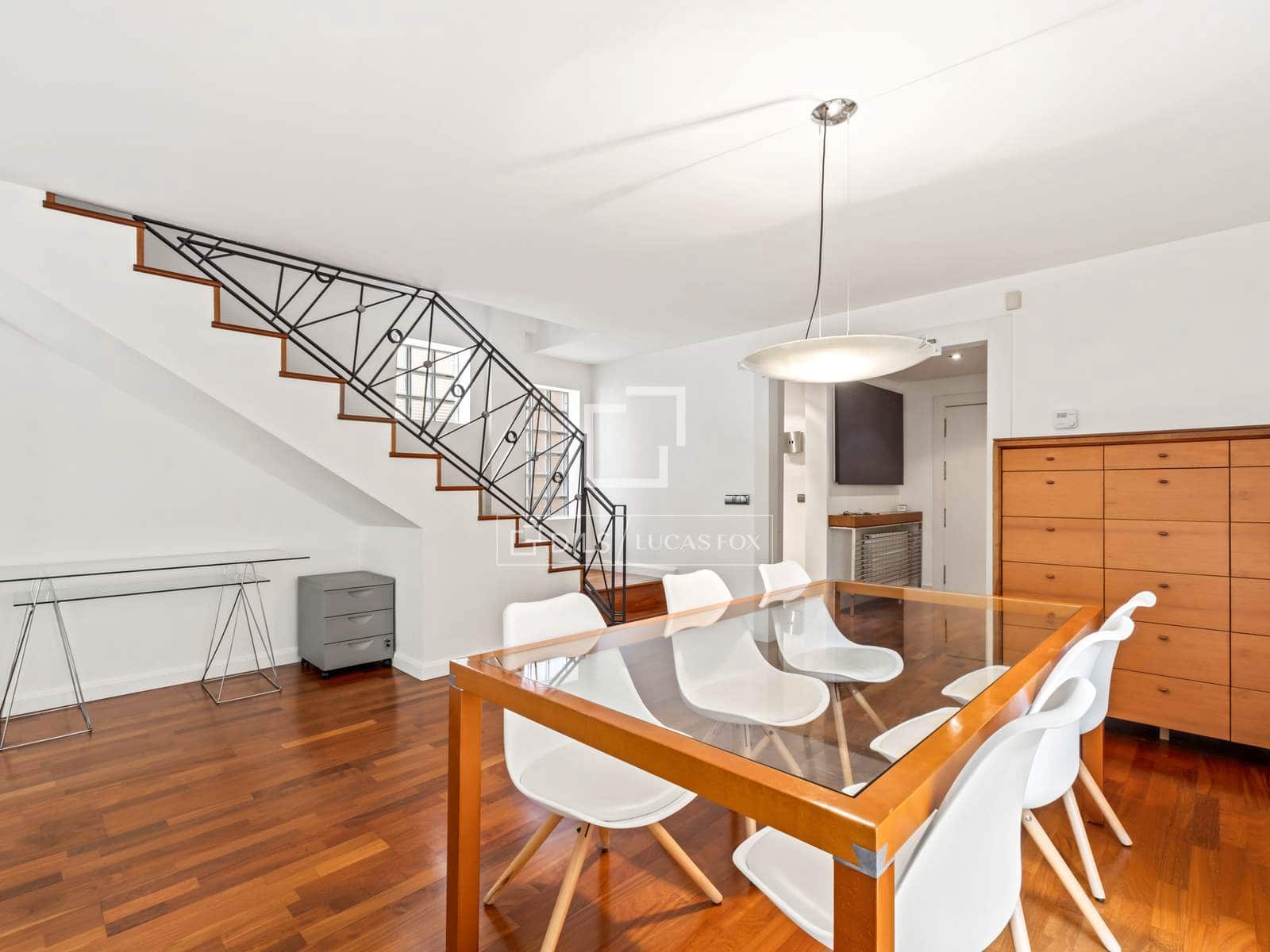 5 slaapkamer Villa te koop in Alicante stad met zwembad garage - € 1.050.000 (Ref: 9550221)