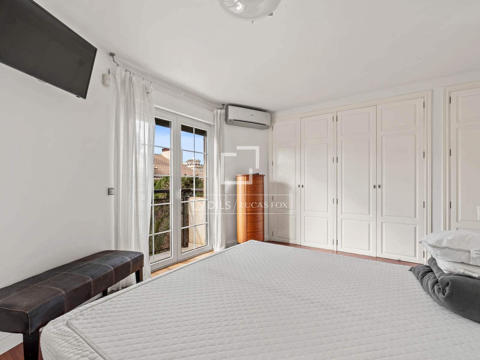 5 slaapkamer Villa te koop in Alicante stad met zwembad garage - € 1.050.000 (Ref: 9550221)