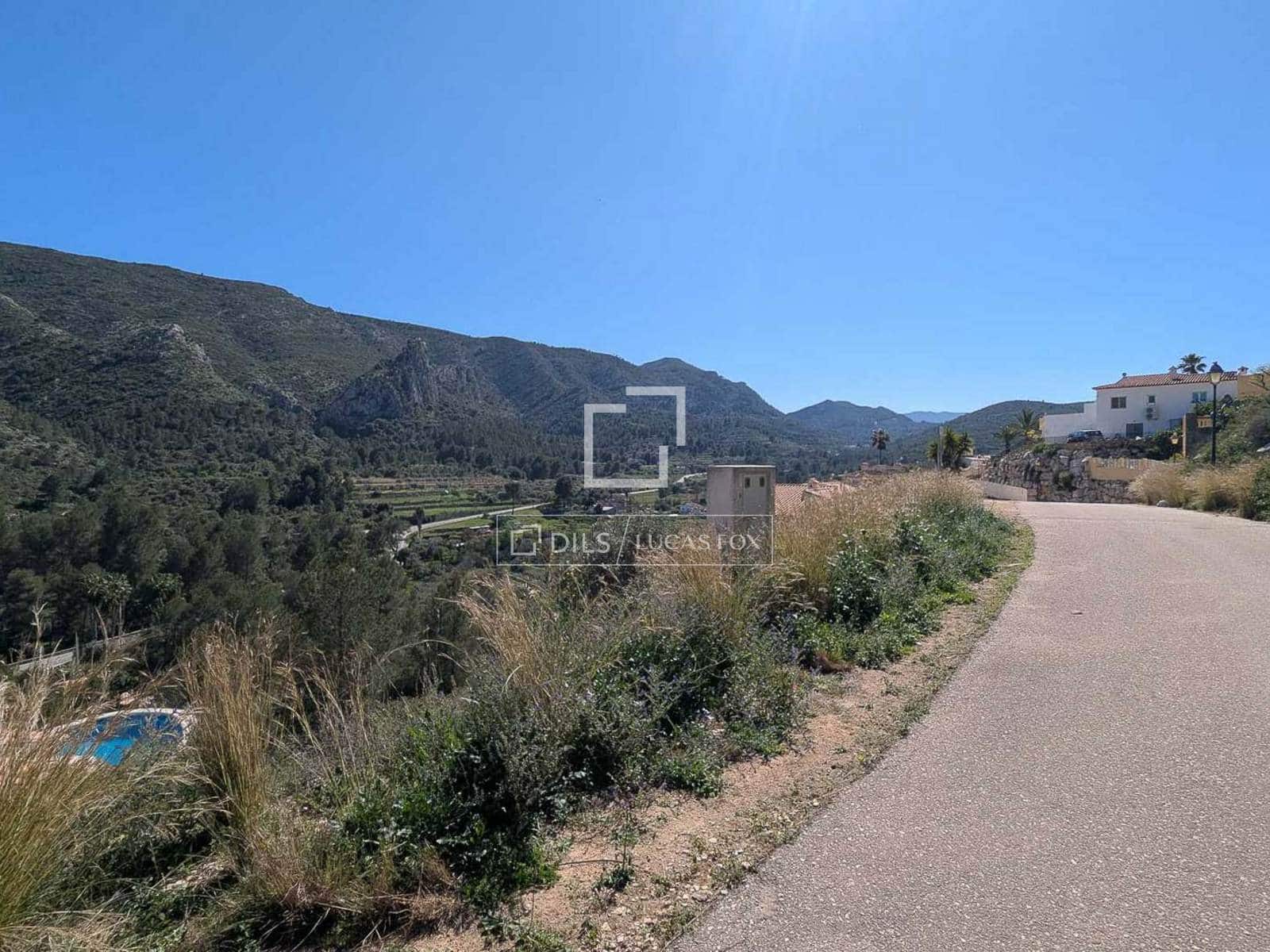 Chalet de 3 habitaciones en Pedreguer en venta con piscina garaje - 728.000 € (Ref: 9552535)