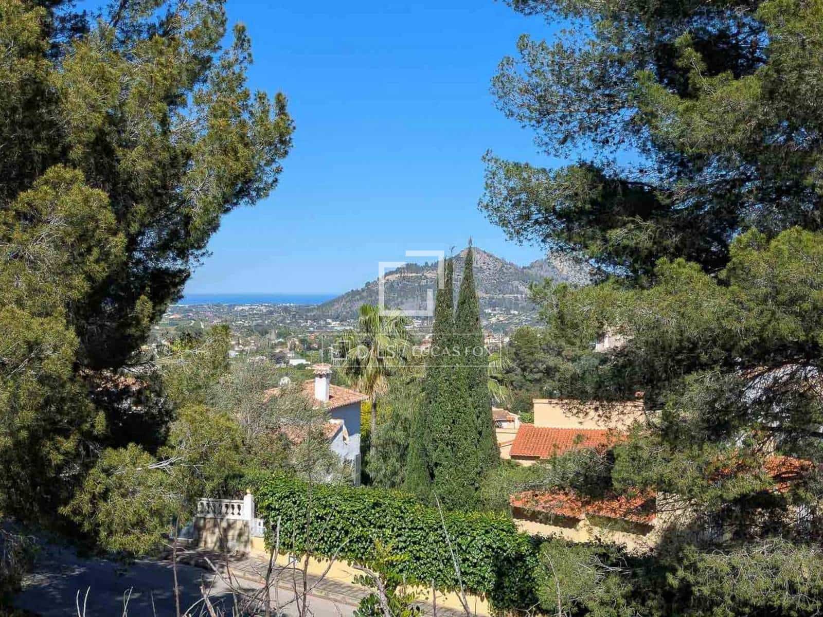 Chalet de 3 habitaciones en Pedreguer en venta con piscina garaje - 728.000 € (Ref: 9552535)