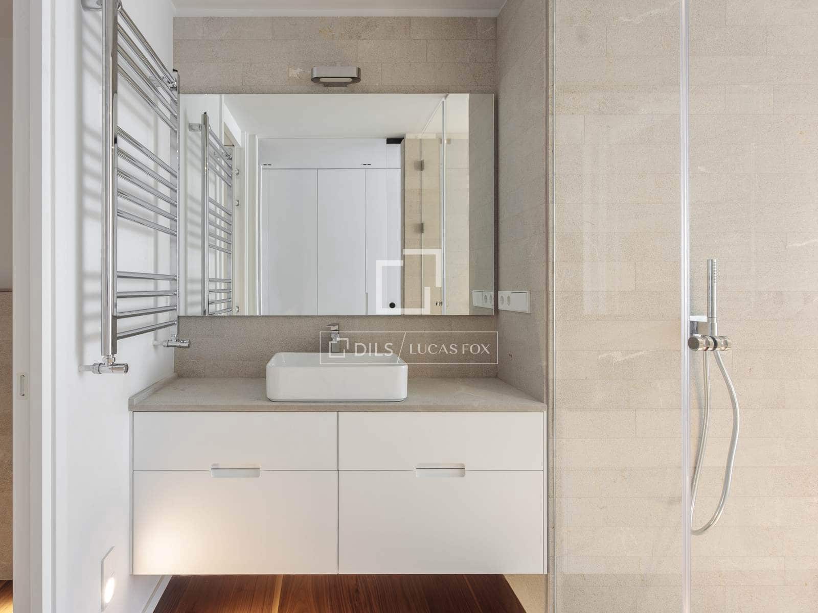 3 soveværelse Lejlighed til leje i Madrid by med garage - € 6.500 (Ref: 9552536)