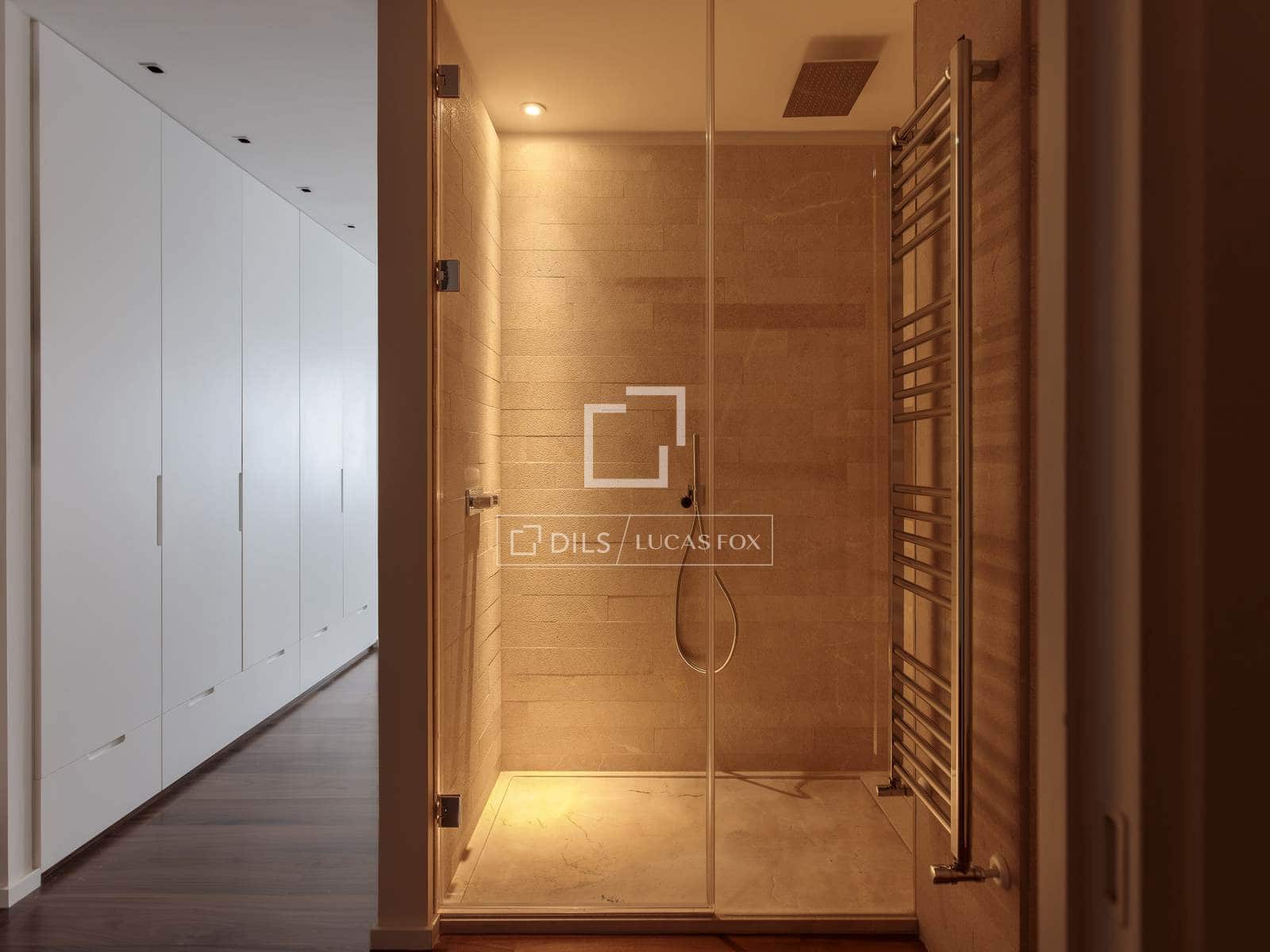 3 soveværelse Lejlighed til leje i Madrid by med garage - € 6.500 (Ref: 9552536)