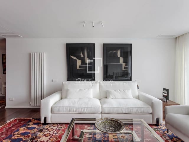 3 soveværelse Lejlighed til leje i Cuatro Caminos, Madrid by med garage - € 6.500 (Ref: 9552536)