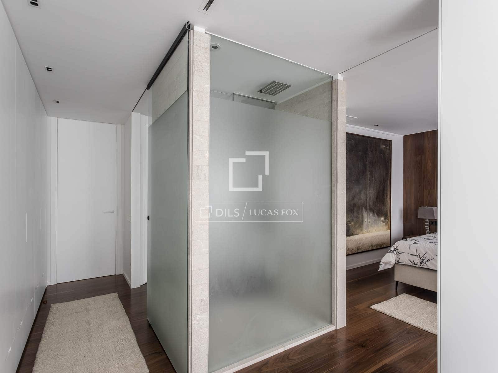 3 soveværelse Lejlighed til leje i Madrid by med garage - € 6.500 (Ref: 9552536)