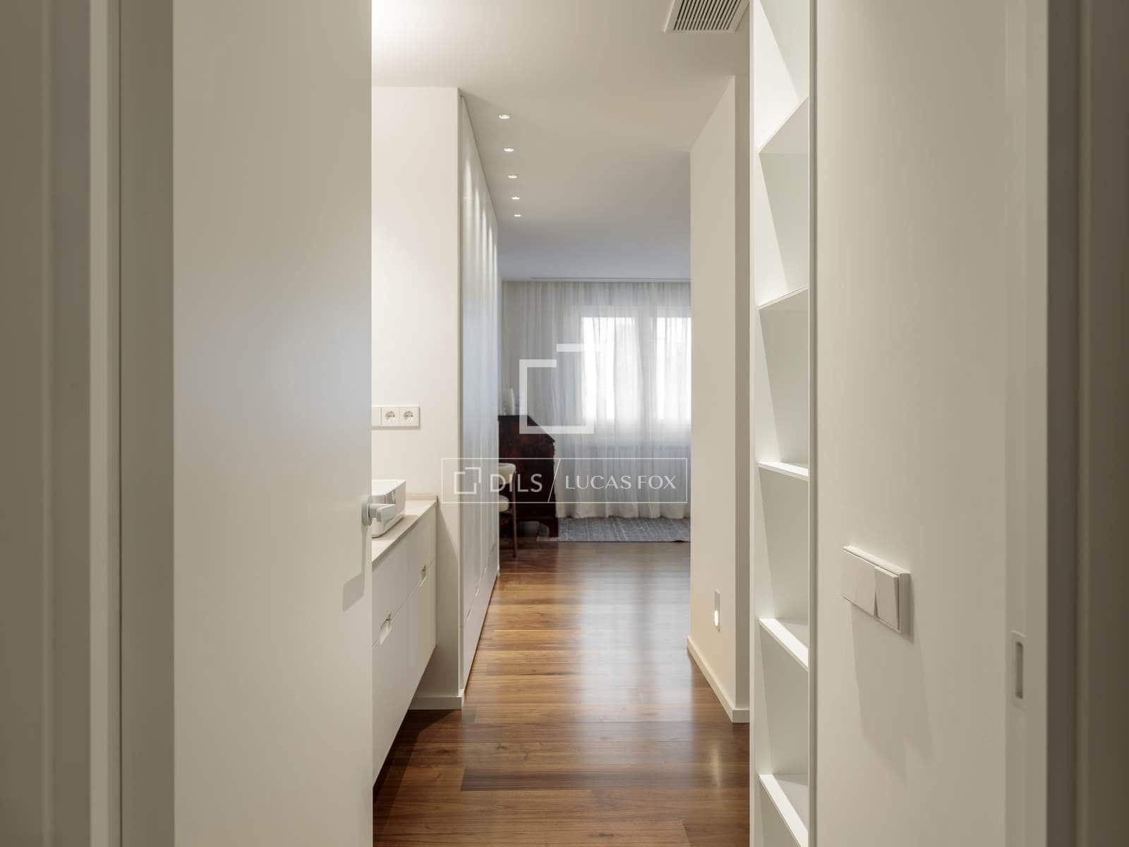 3 soveværelse Lejlighed til leje i Madrid by med garage - € 6.500 (Ref: 9552536)