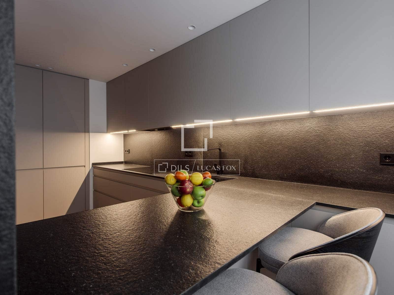 3 soveværelse Lejlighed til leje i Madrid by med garage - € 6.500 (Ref: 9552536)