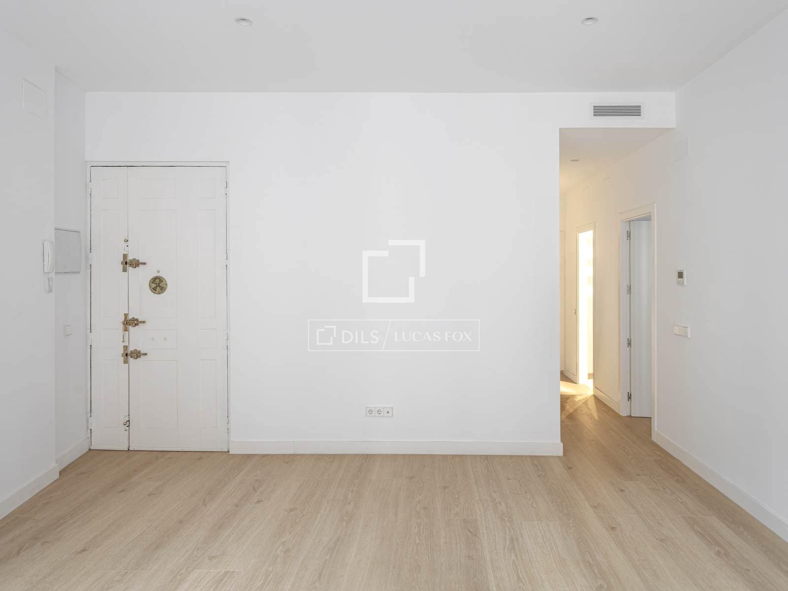 Appartement de 1 chambre à louer à Madrid ville - 1 800 € (Ref: 9552537)