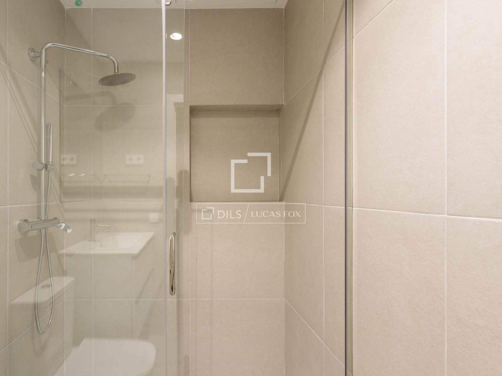 Appartement de 1 chambre à louer à Madrid ville - 1 800 € (Ref: 9552537)