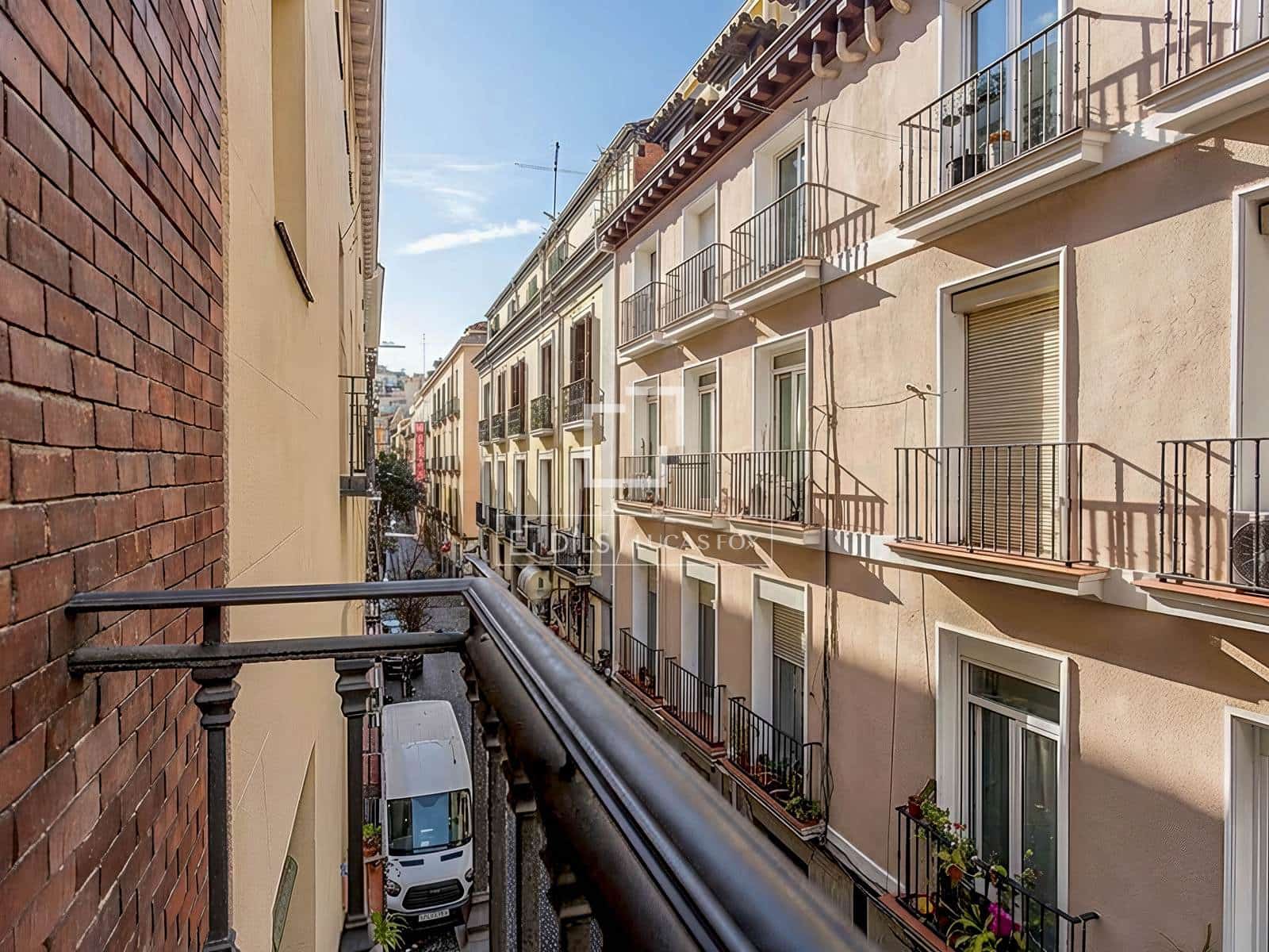Appartement de 1 chambre à louer à Madrid ville - 1 800 € (Ref: 9552537)