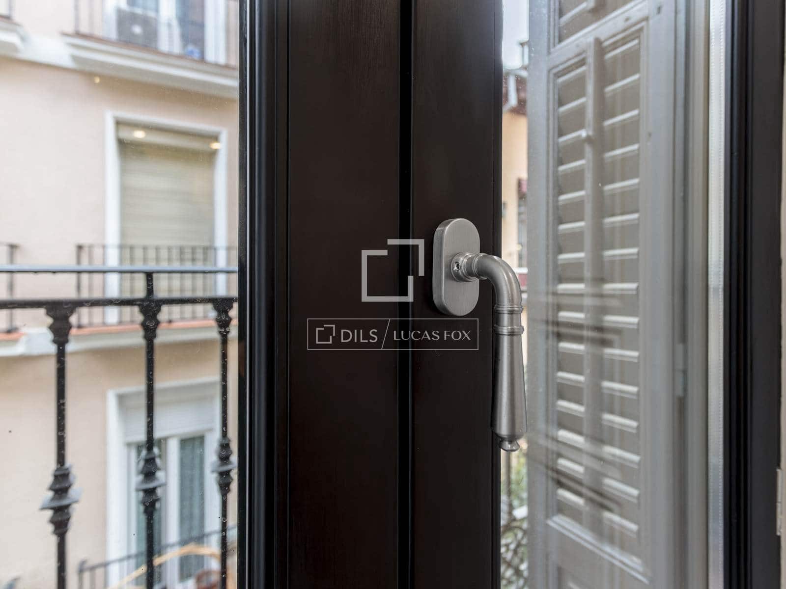 Appartement de 1 chambre à louer à Madrid ville - 1 800 € (Ref: 9552537)