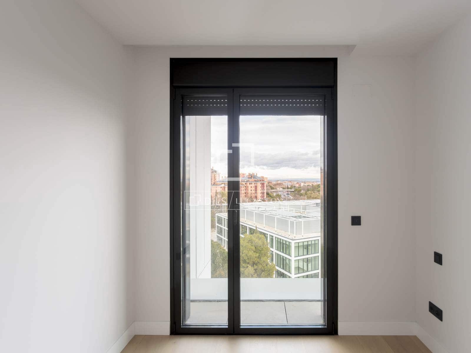 2 bedroom Apartment for rent in Madrid city with pool garage - € 3,000 (Ref: 9552538)