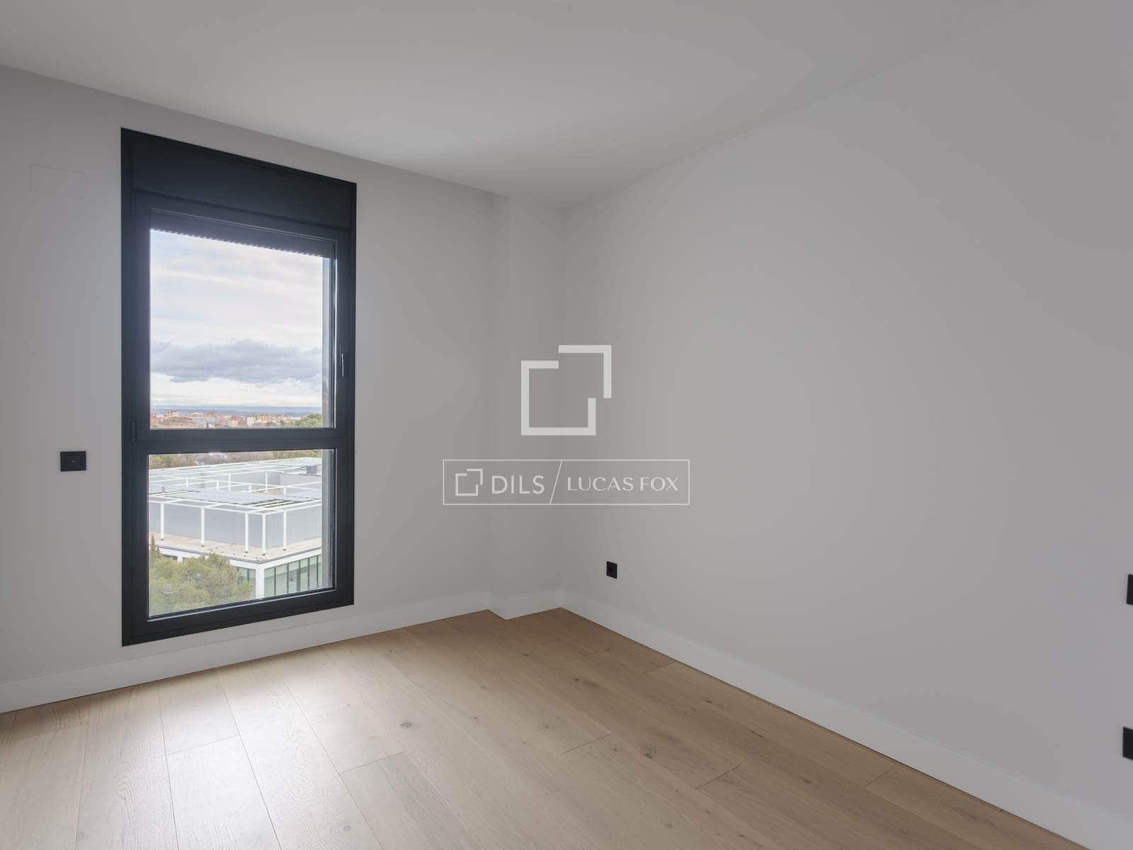 2 bedroom Apartment for rent in Madrid city with pool garage - € 3,000 (Ref: 9552538)