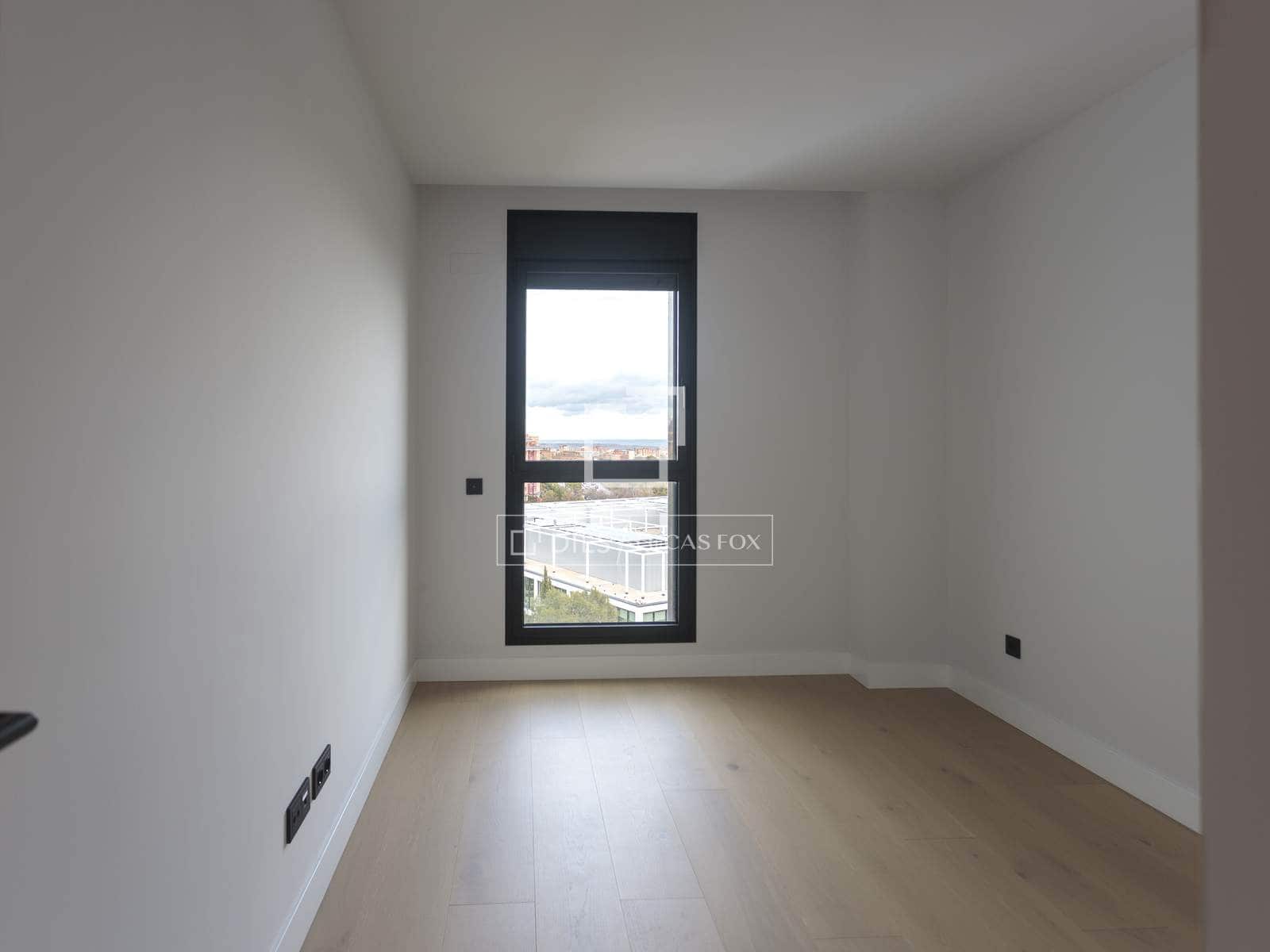 2 bedroom Apartment for rent in Madrid city with pool garage - € 3,000 (Ref: 9552538)