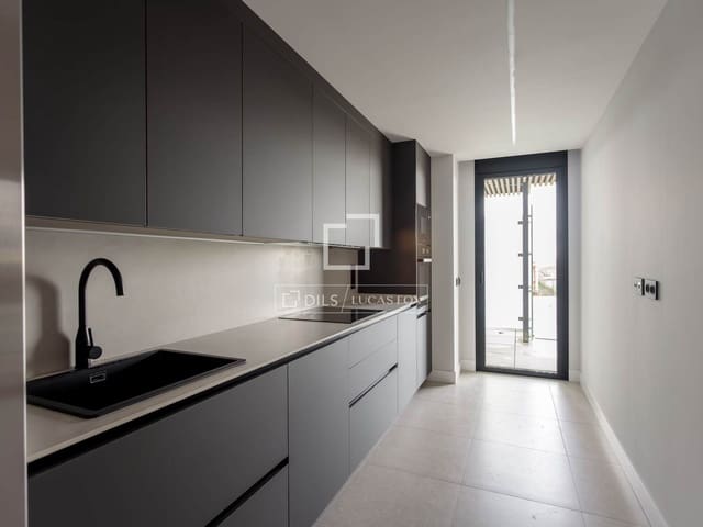 2 sypialnia Apartament do wynajęcia w Miasto Madryt z basenem garażem - 3 000 € (Ref: 9552538)