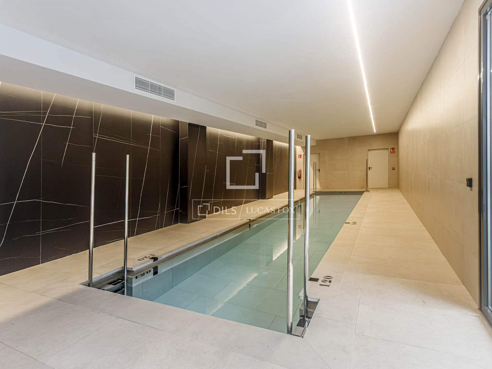 2 bedroom Apartment for rent in Madrid city with pool garage - € 3,000 (Ref: 9552538)