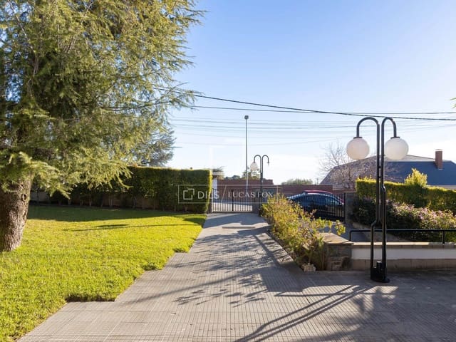 5 Zimmer Villa zu verkaufen in Tiana mit Pool Garage - 1.850.000 € (Ref: 9552539)