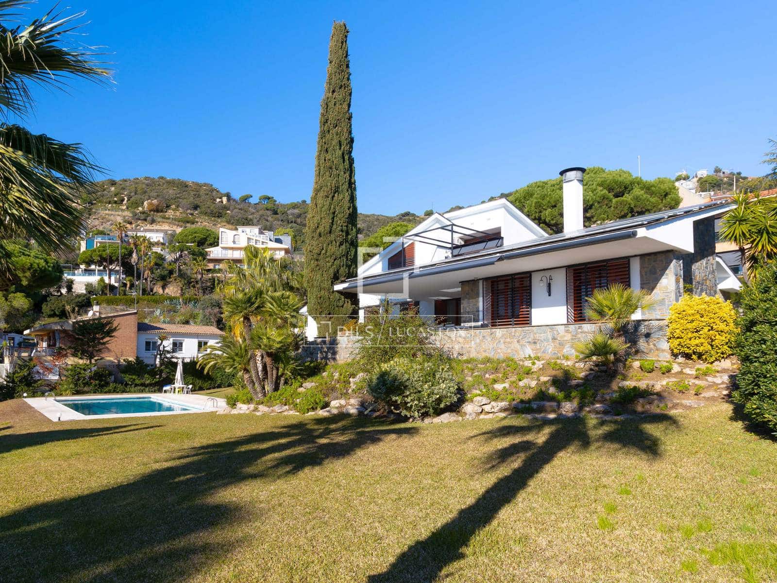 5 Zimmer Villa zu verkaufen in Tiana mit Pool Garage - 1.850.000 € (Ref: 9552539)