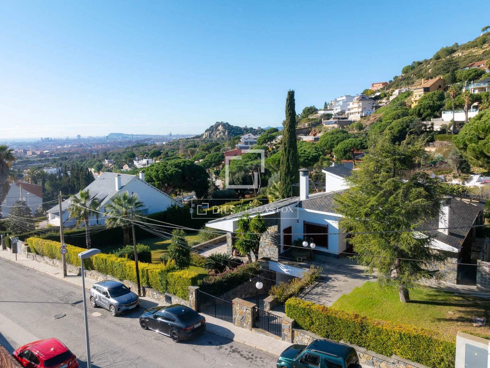 5 Zimmer Villa zu verkaufen in Tiana mit Pool Garage - 1.850.000 € (Ref: 9552539)