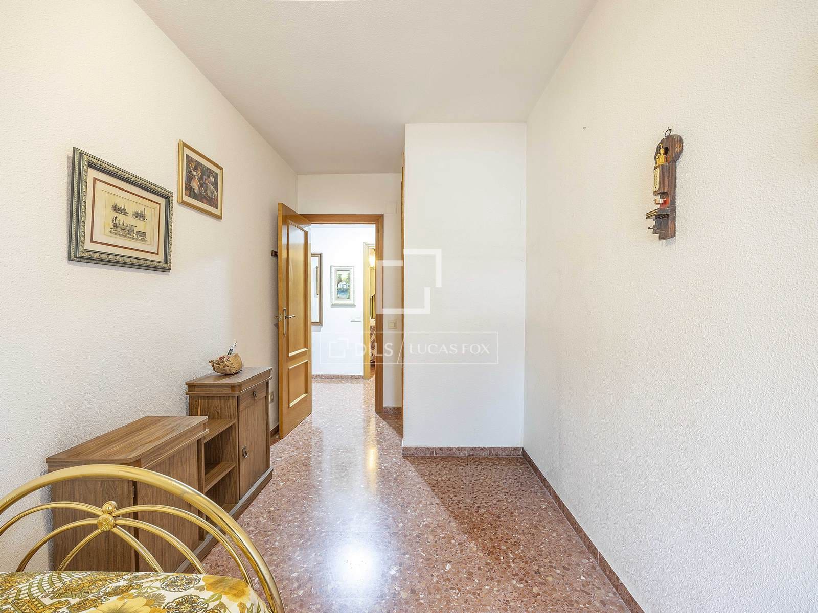 3 soveværelse Lejlighed til salg i Valencia by med garage - € 360.000 (Ref: 9553006)