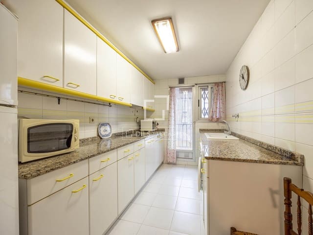 3 soveværelse Lejlighed til salg i Valencia by med garage - € 360.000 (Ref: 9553006)