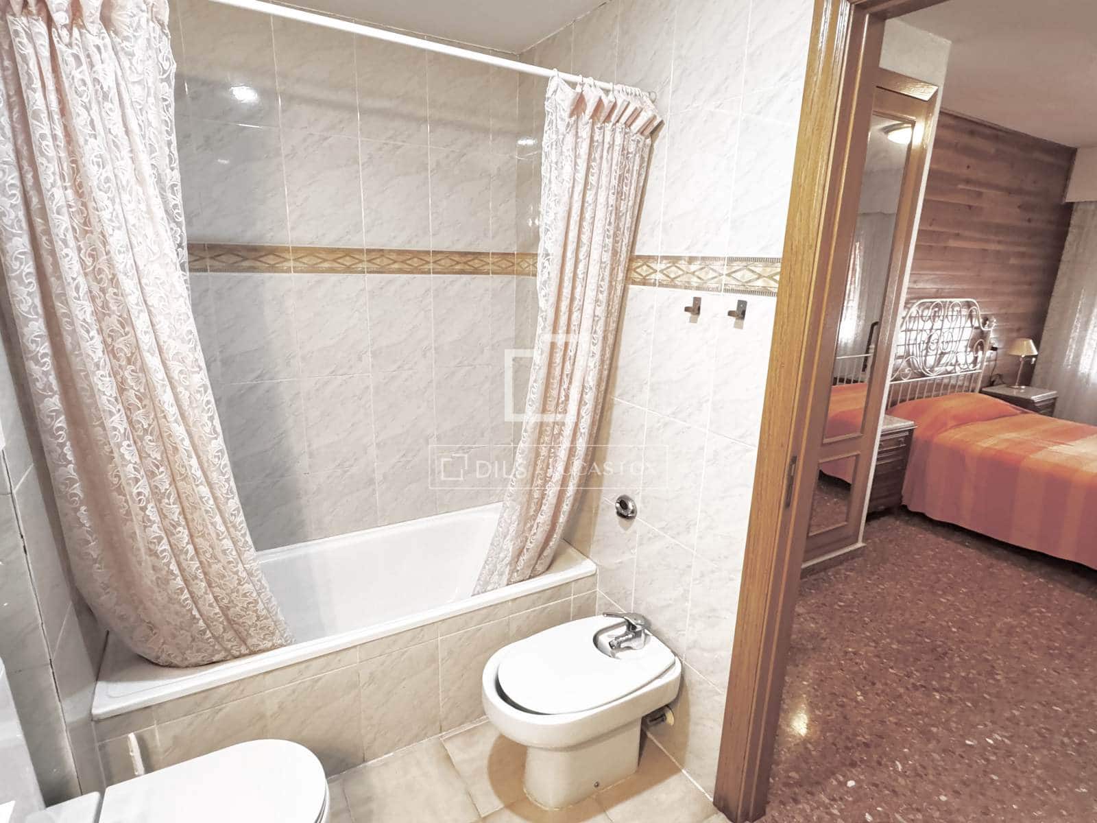 3 soveværelse Lejlighed til salg i Valencia by med garage - € 360.000 (Ref: 9553006)