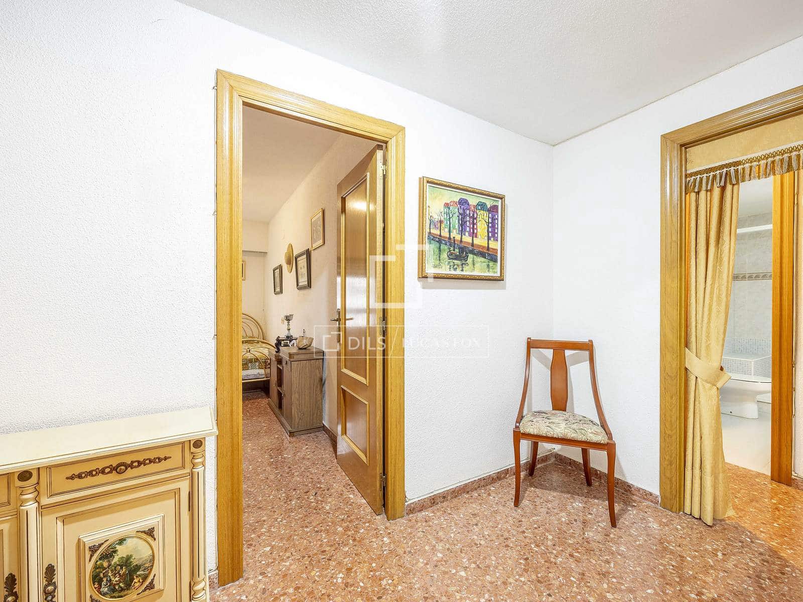 3 soveværelse Lejlighed til salg i Valencia by med garage - € 360.000 (Ref: 9553006)