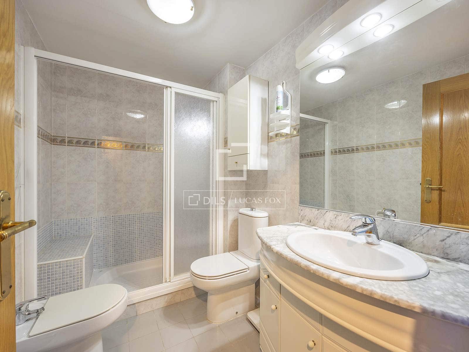 3 soveværelse Lejlighed til salg i Valencia by med garage - € 360.000 (Ref: 9553006)